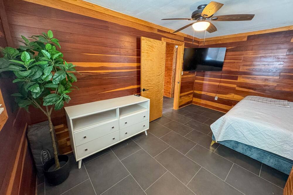 Photo of Bedroom in Payson