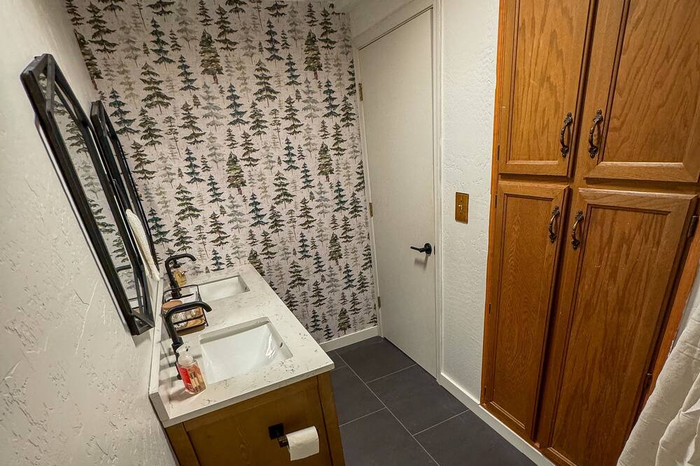 Photo of Bathroom in Payson