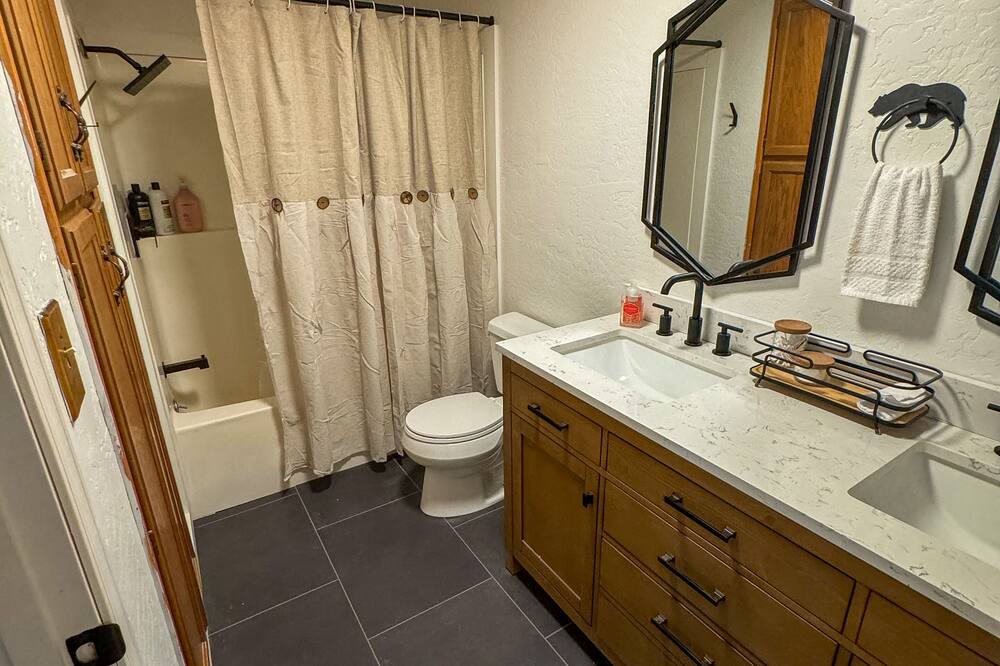 Photo of Bathroom in Payson