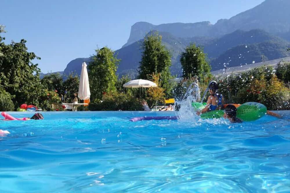 Photo of Outdoor in Nalles