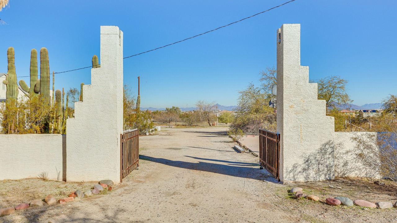 Photo of Outdoor in South Mountain Acres