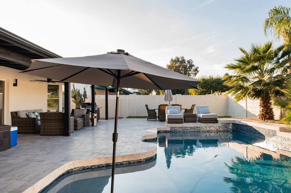 Photo of Outdoor in Desert Paradise Estates
