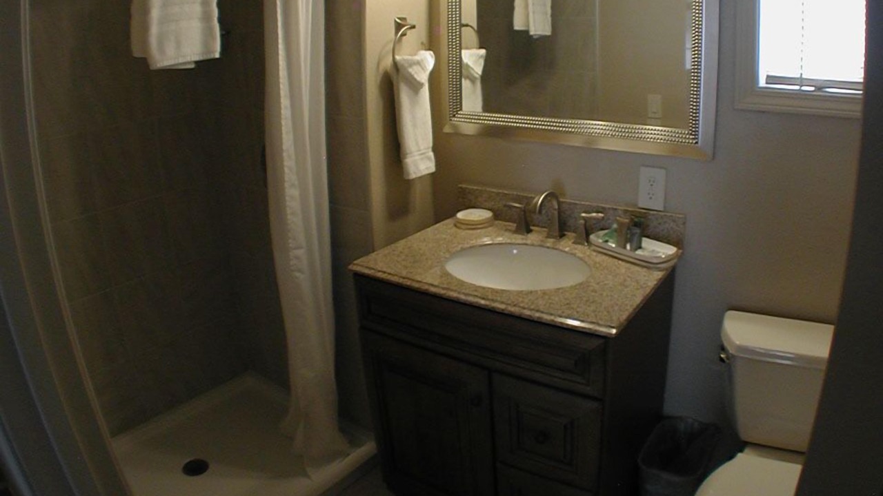 Photo of Bathroom in Lucia