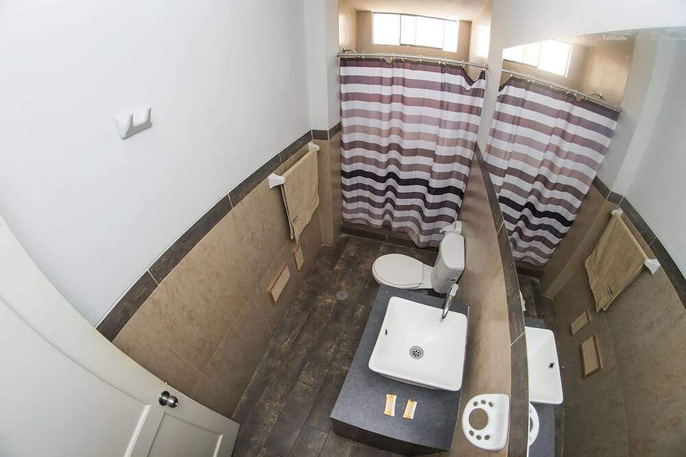 Photo of Bathroom in Huacachina