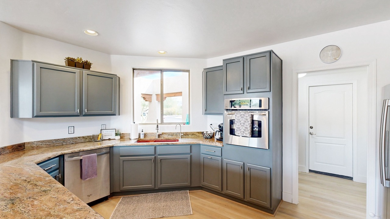 Photo of Kitchen in Continental Reserve