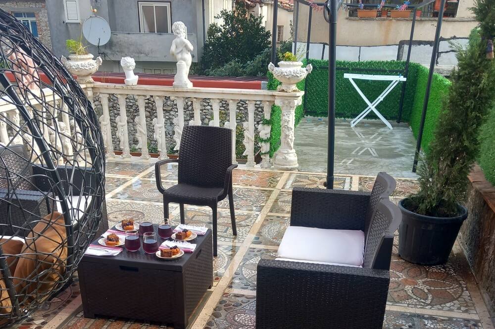 Photo of Outdoor in Shkoder