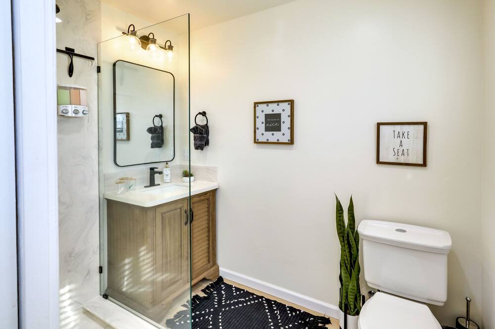 Photo of Bathroom in Kingman