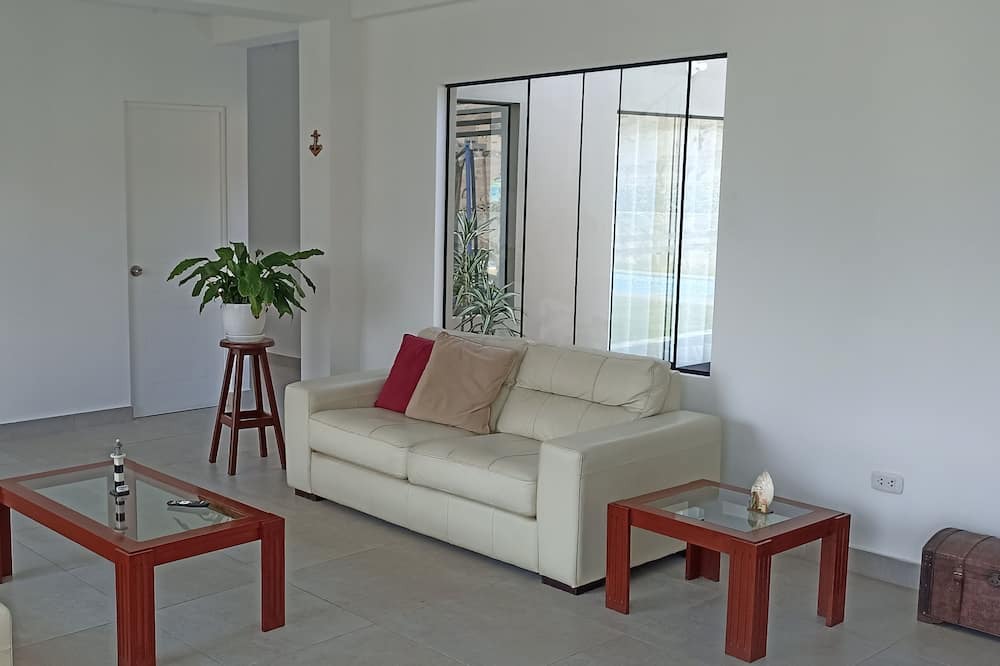 Photo of Livingroom in Cieneguilla