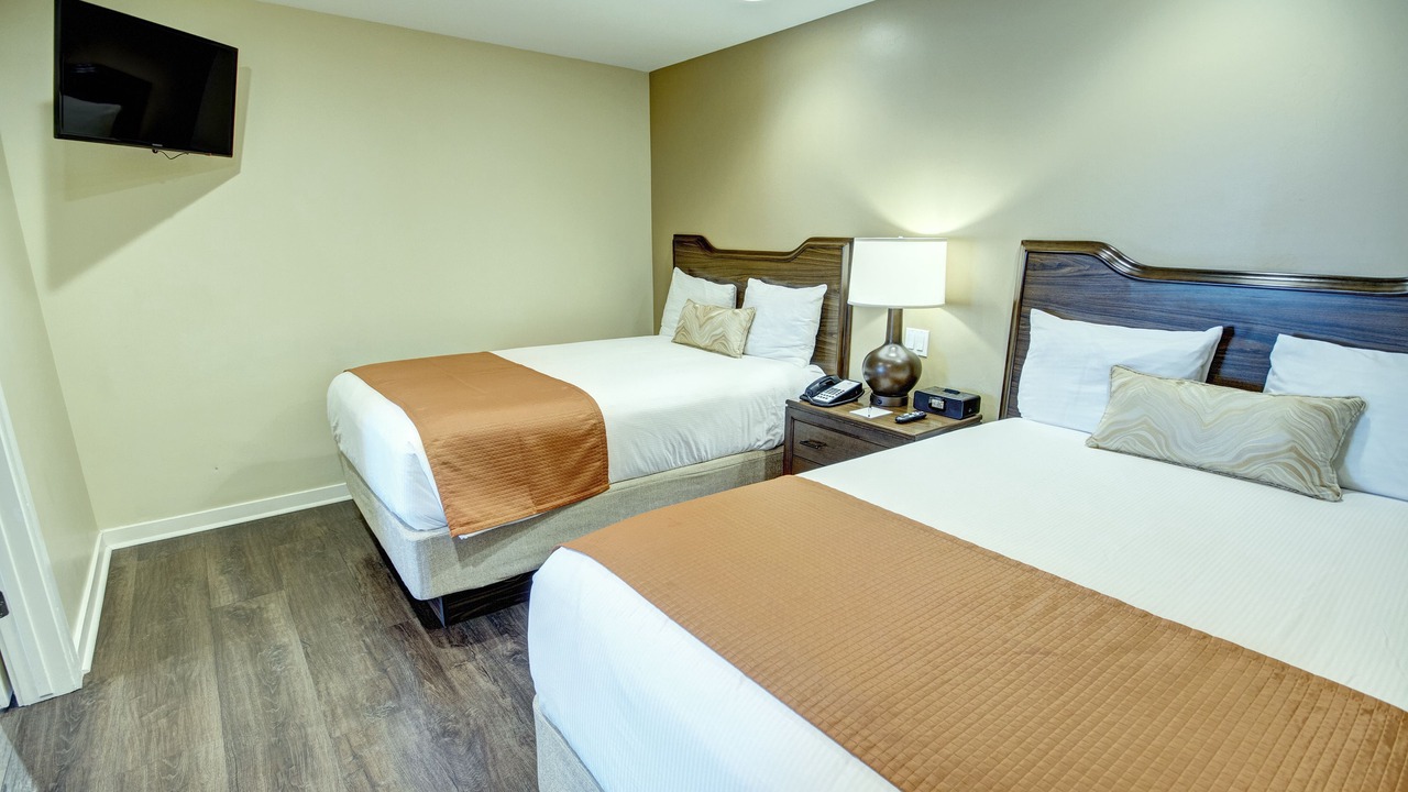 Photo of Bedroom in Paradise Valley Village