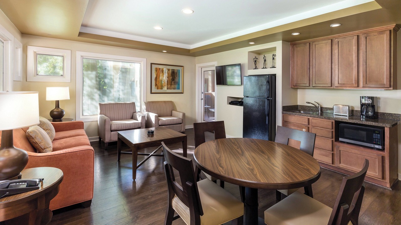 Photo of Bedroom in Paradise Valley Village