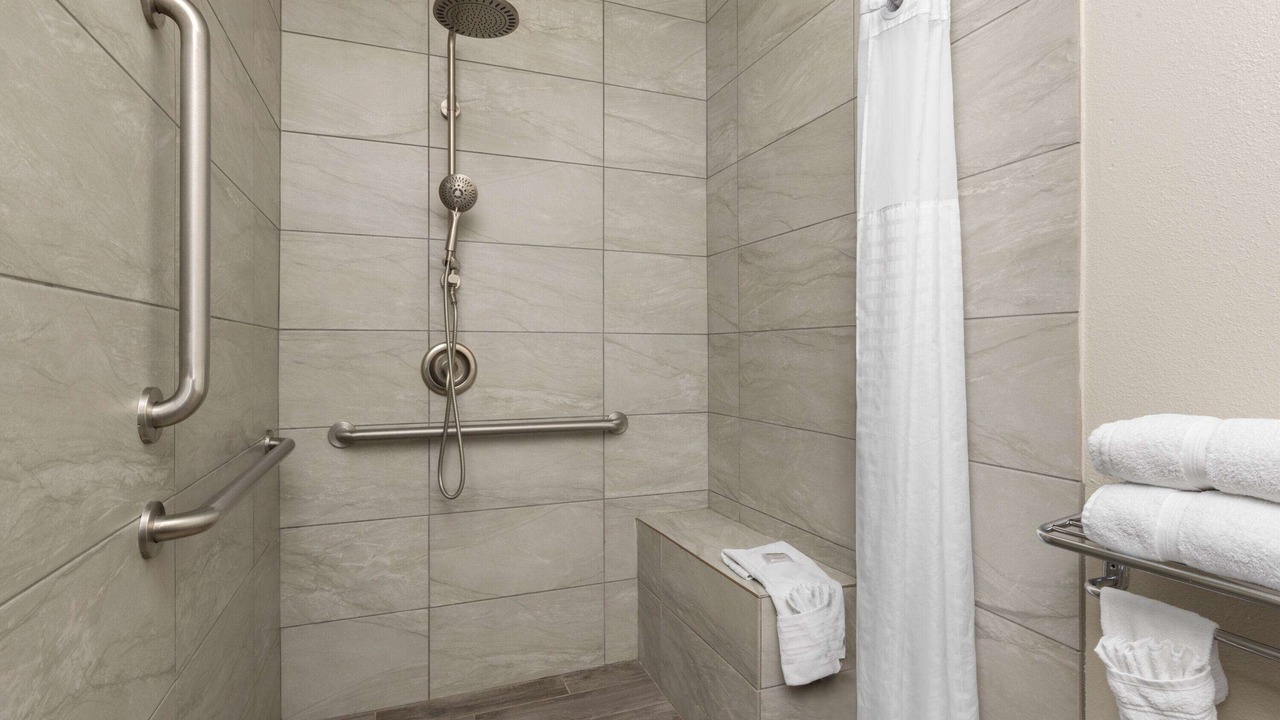 Photo of Bathroom in Cortaro