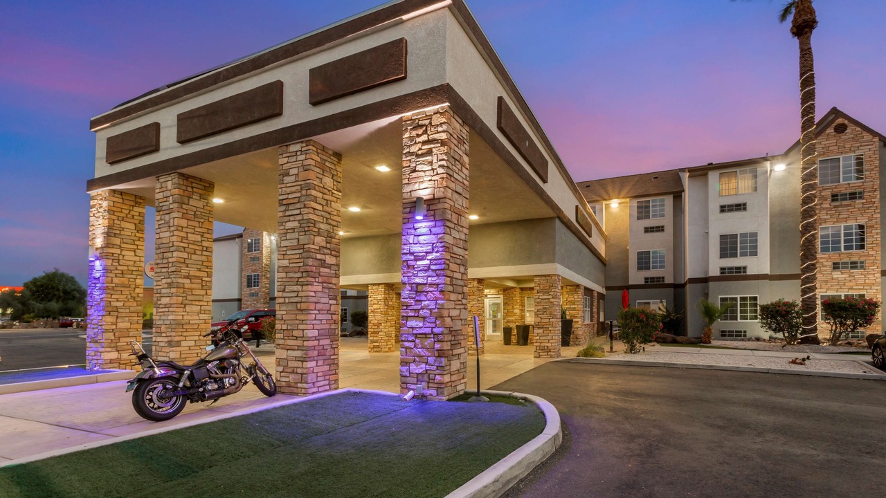 Photo of Buildings in Fortuna Foothills