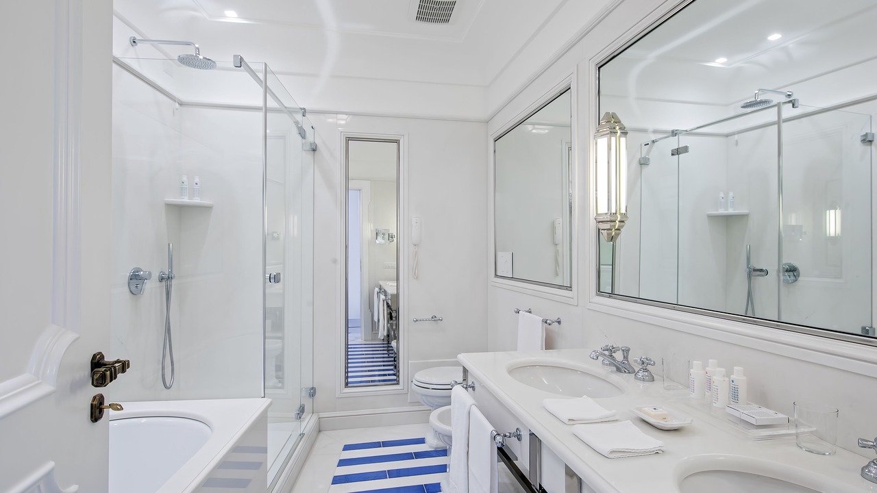 Photo of Bathroom in Laurito