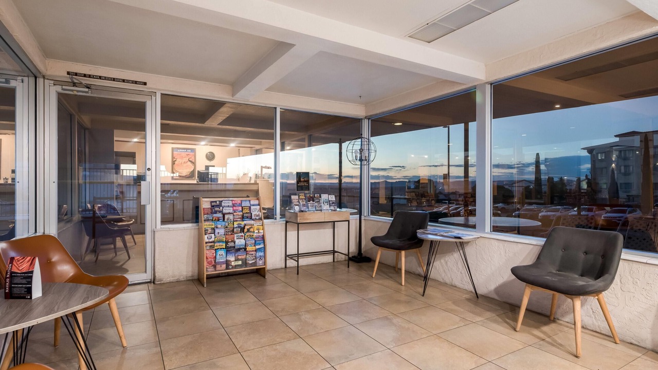 Photo of Outdoor in Page