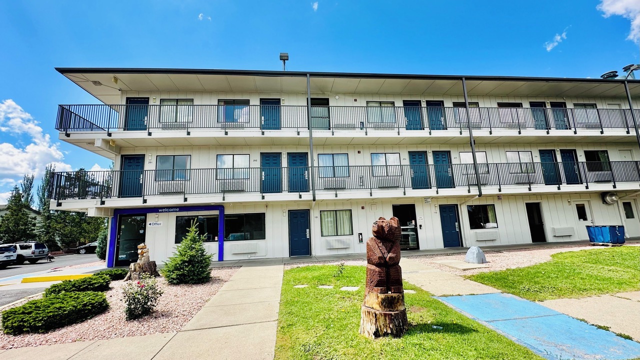 Photo of Outdoor in Woodlands Village