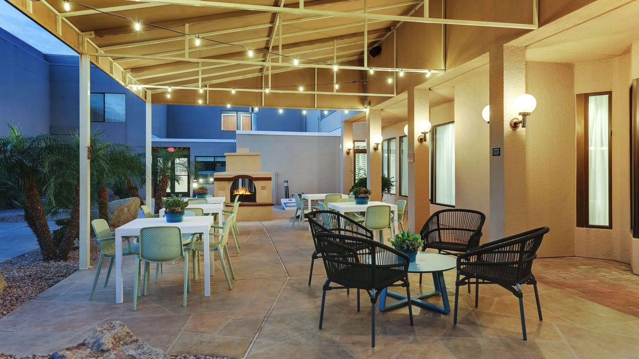 Photo of Patio Balcony in Mayo Clinic