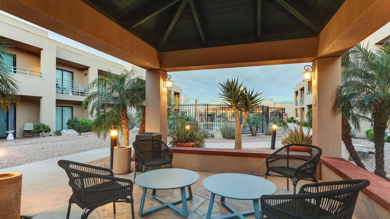 Photo of Patio Balcony in Mayo Clinic