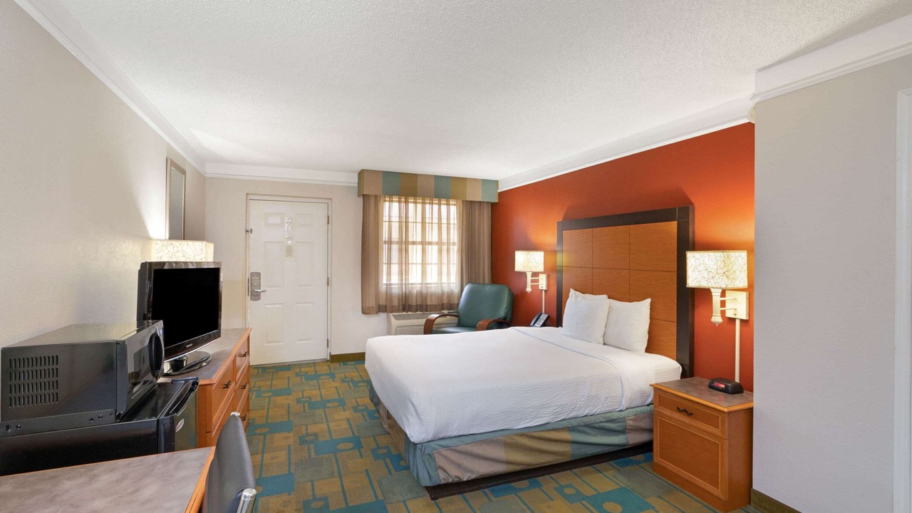 Photo of Bedroom in Tempe