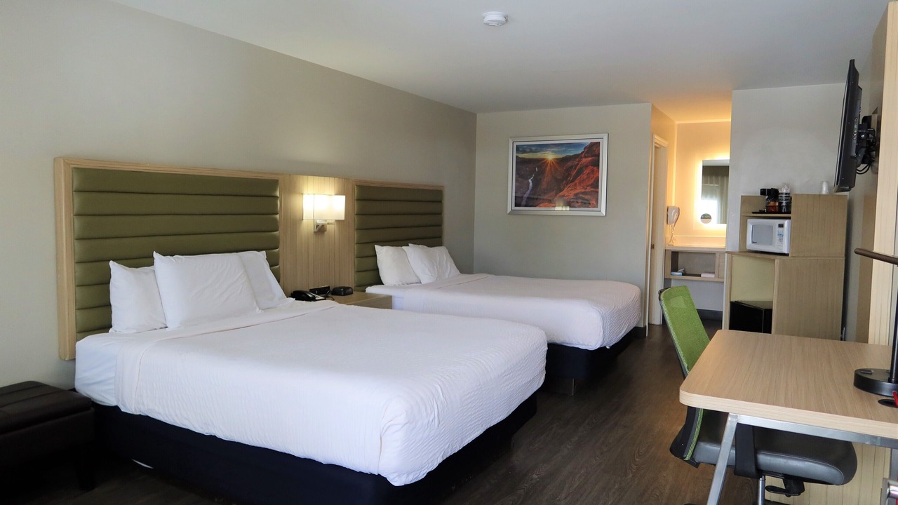 Photo of Bedroom in Woodlands Village