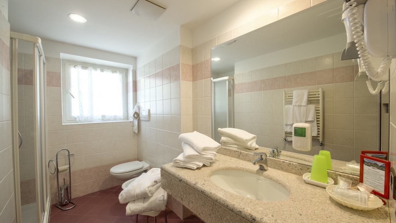 Photo of Bathroom in Canazei