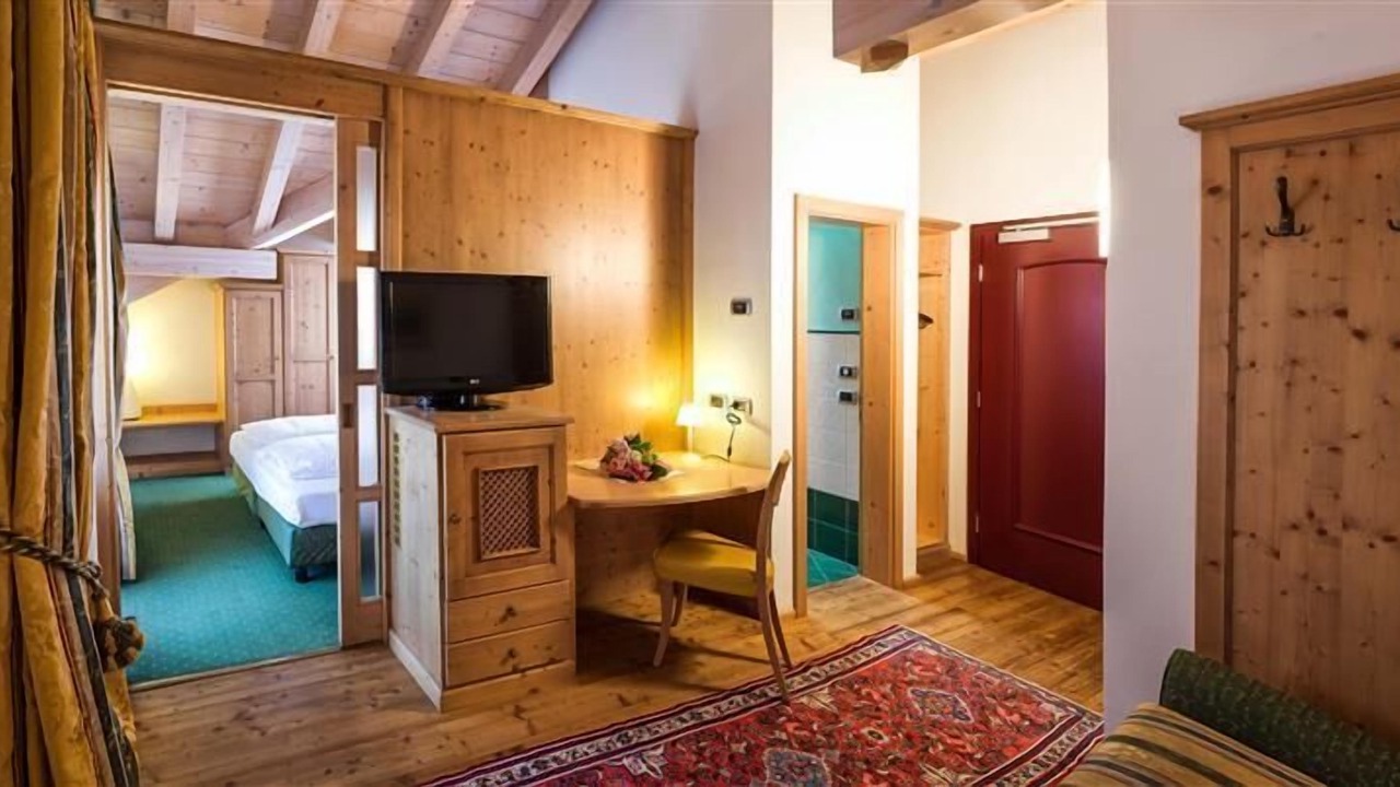 Photo of Bedroom in Moena