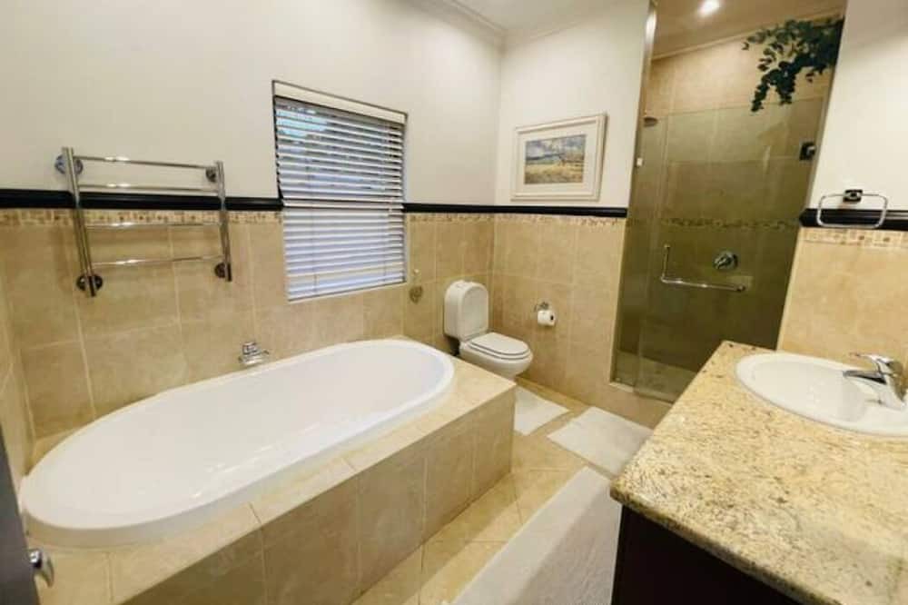 Photo of Bathroom in La Lucia