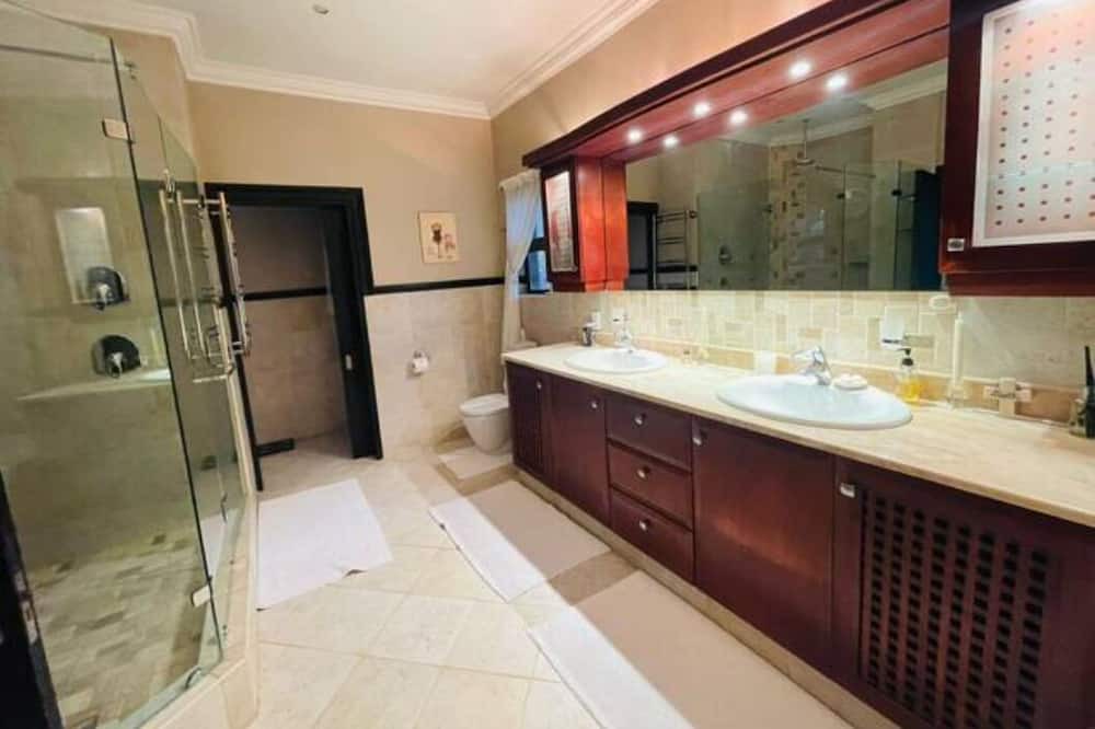 Photo of Bathroom in La Lucia