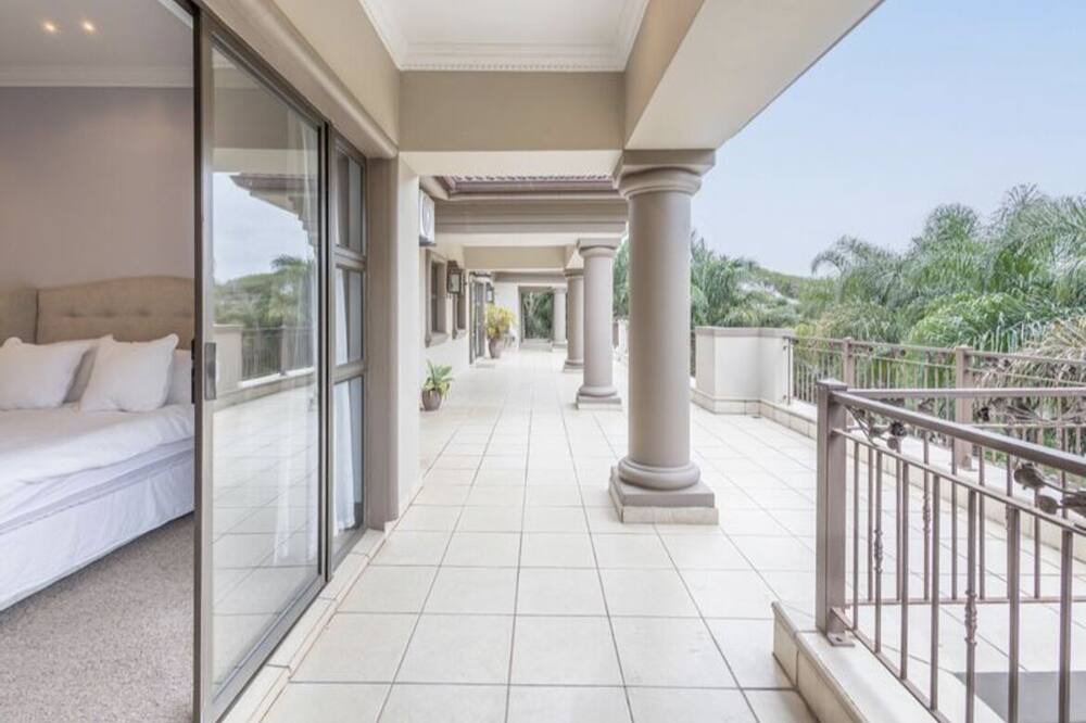 Photo of Outdoor in La Lucia