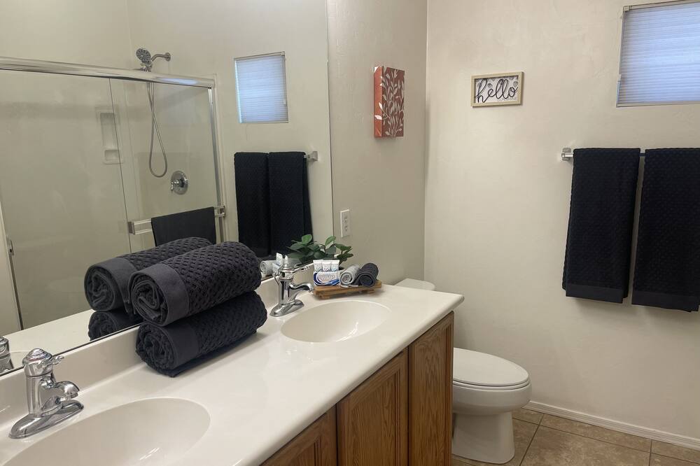Photo of Bathroom in Rancho Sahuarita