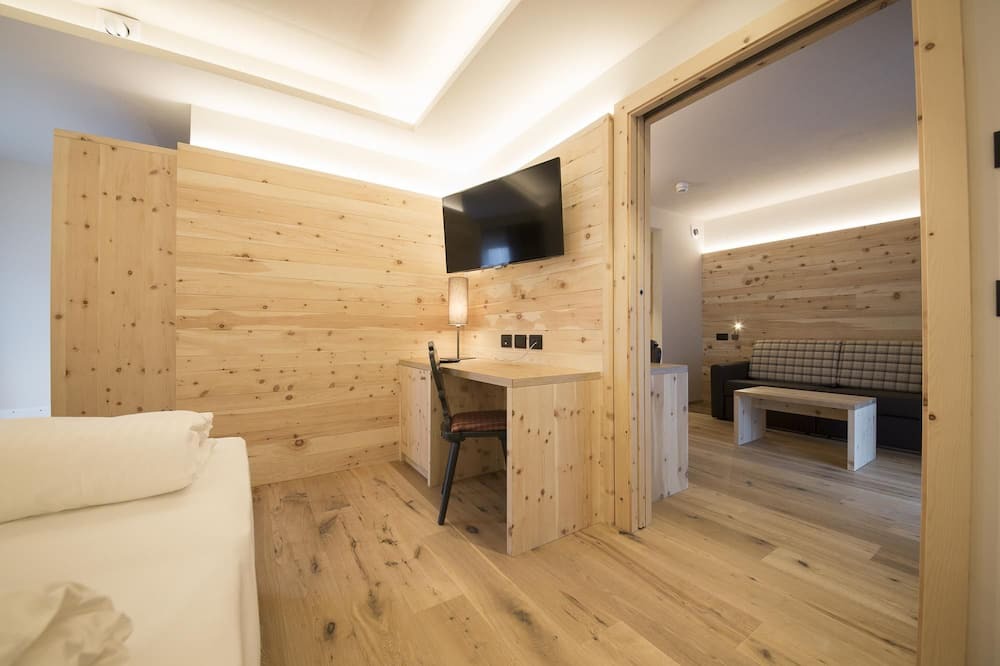 Photo of Bedroom in Commezzadura