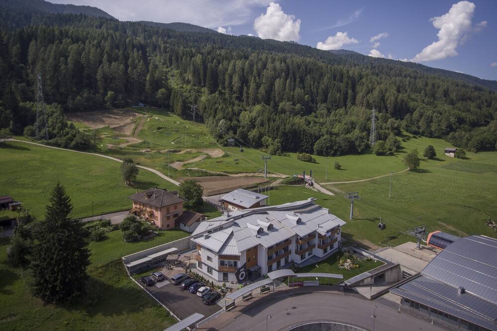 Photo of Outdoor in Commezzadura