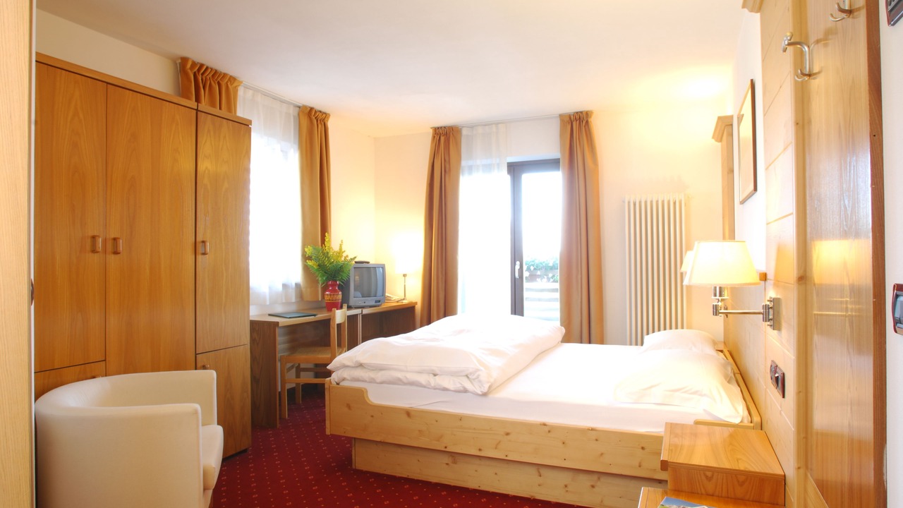 Photo of Bedroom in Vason