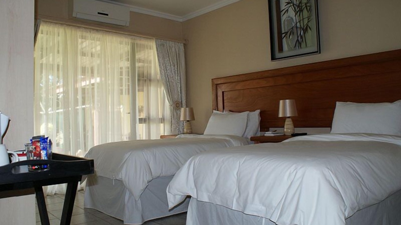 Photo of Bedroom in Glencoe
