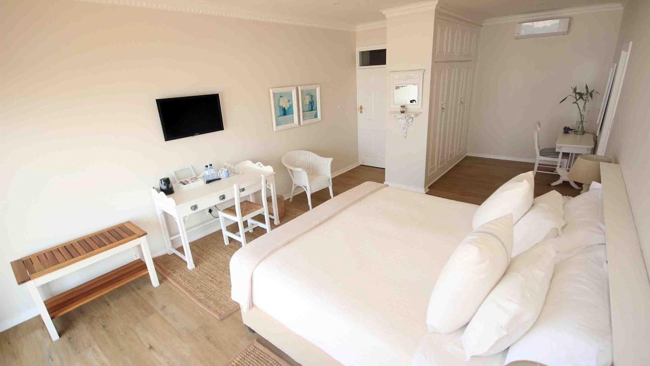 Photo of Bedroom in Selection Beach