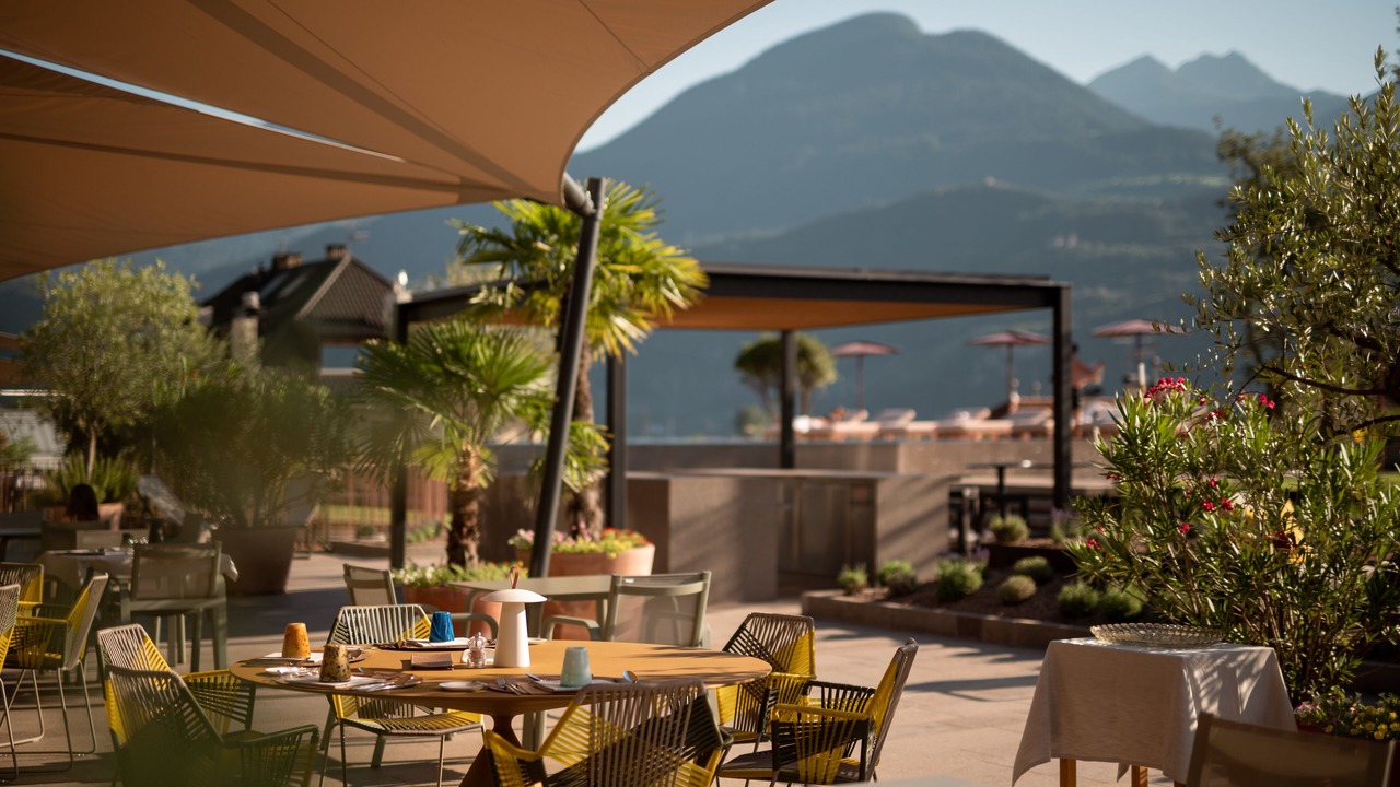 Photo of Outdoor in Postal