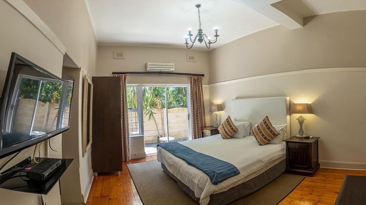 Photo of Bedroom in Berea