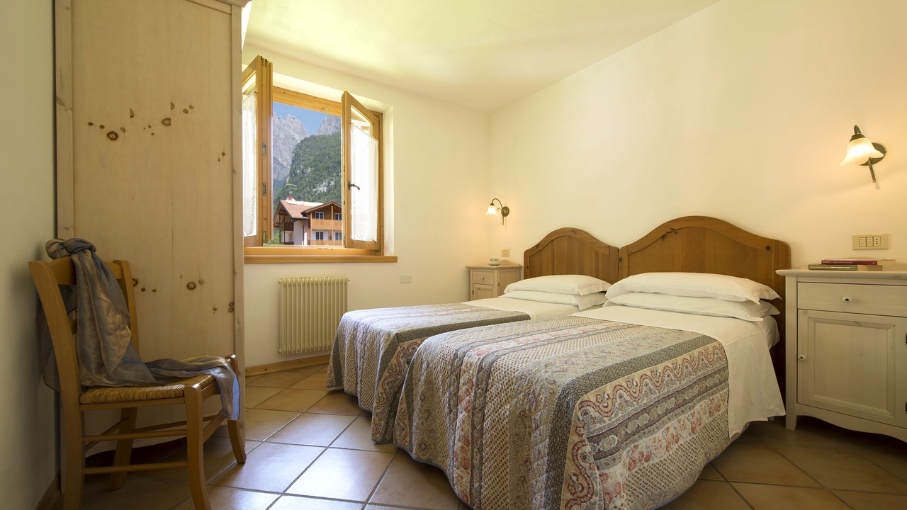 Photo of Bedroom in Molveno