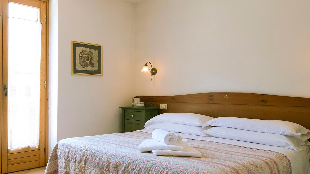 Photo of Bedroom in Molveno