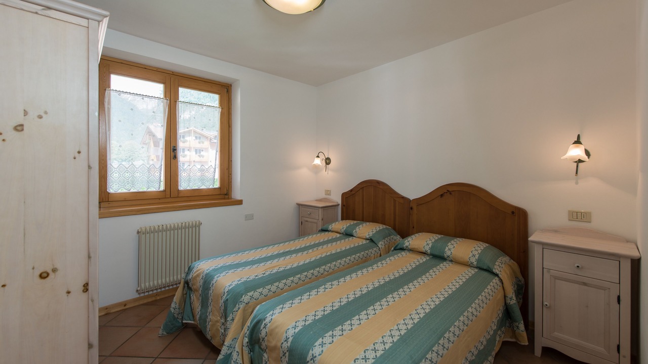 Photo of Bedroom in Molveno