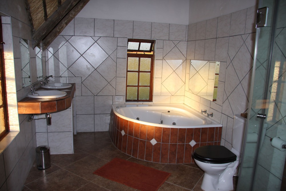 Photo of Bathroom in Ardmore