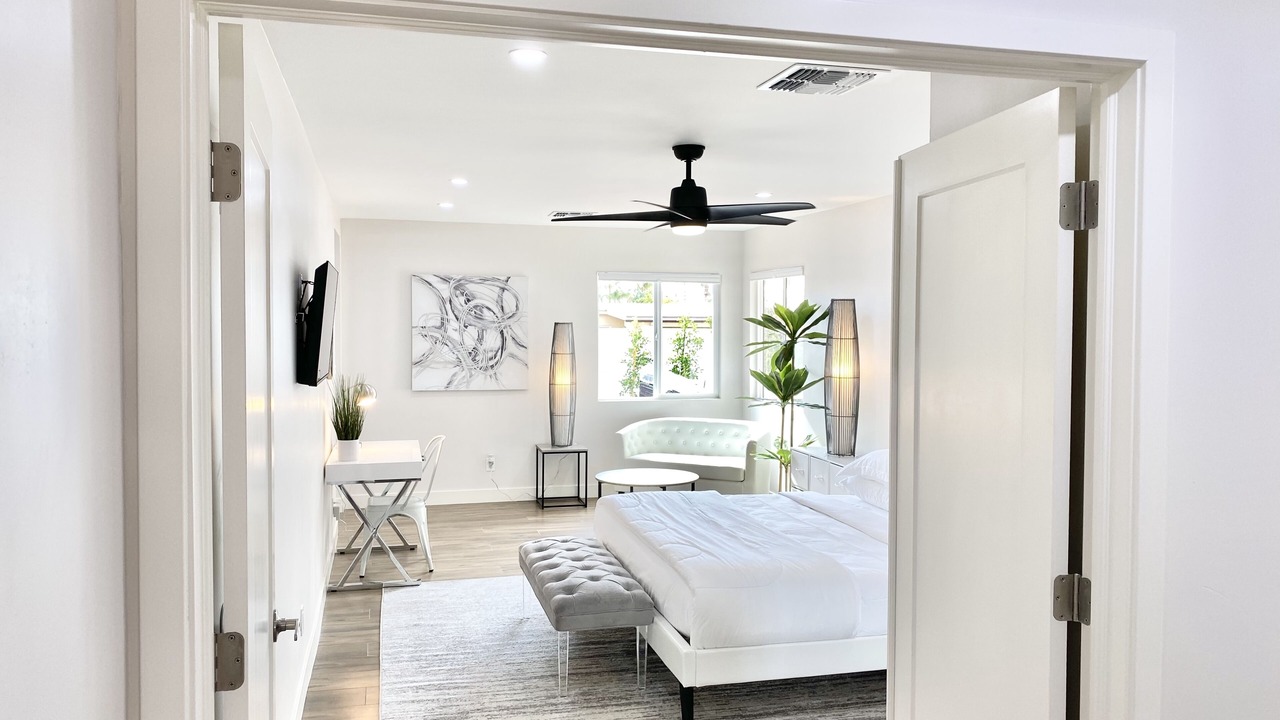 Photo of Bedroom in Raskin Estates