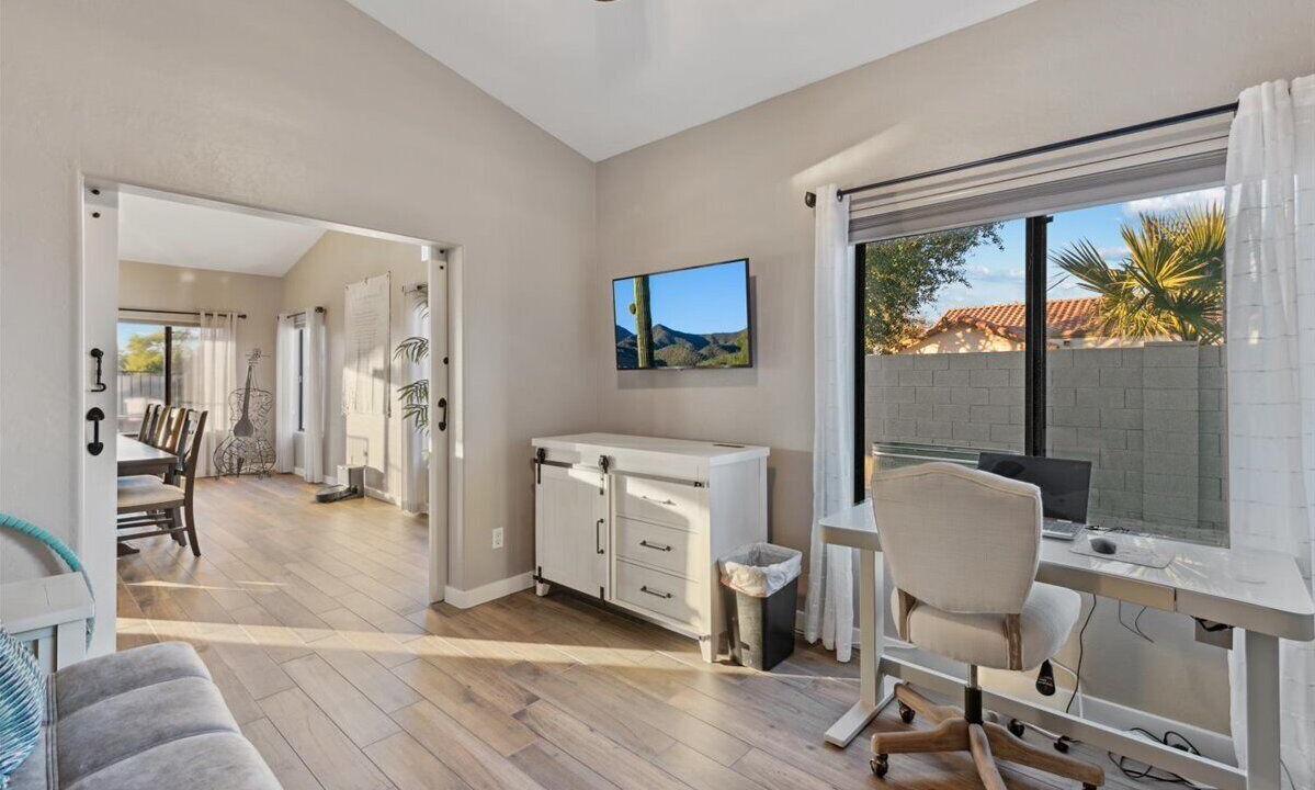 Photo of Livingroom in Glendale
