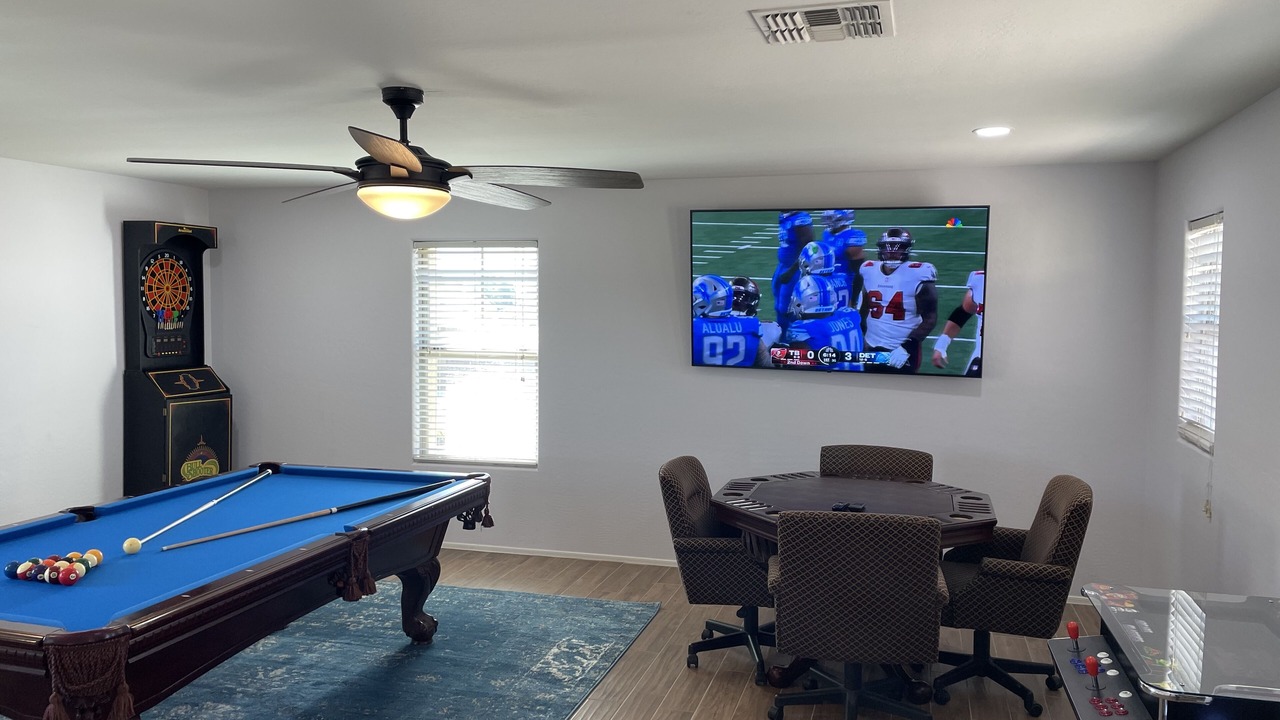 Photo of Bedroom in Missouri Ranch