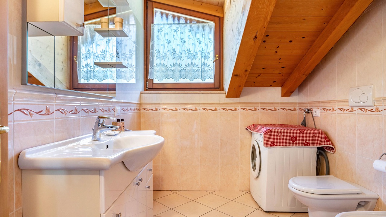 Photo of Bathroom in Transacqua
