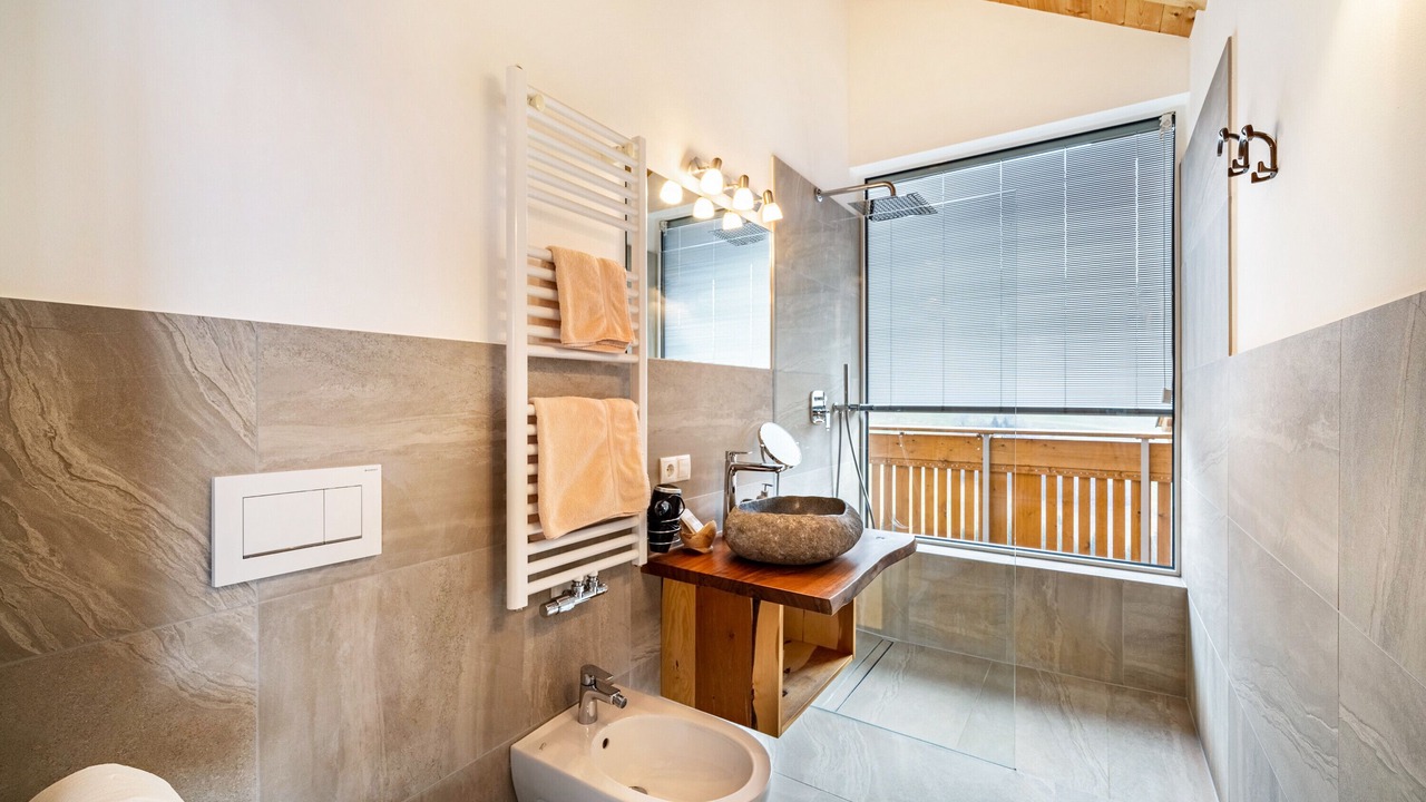 Photo of Bathroom in Verano