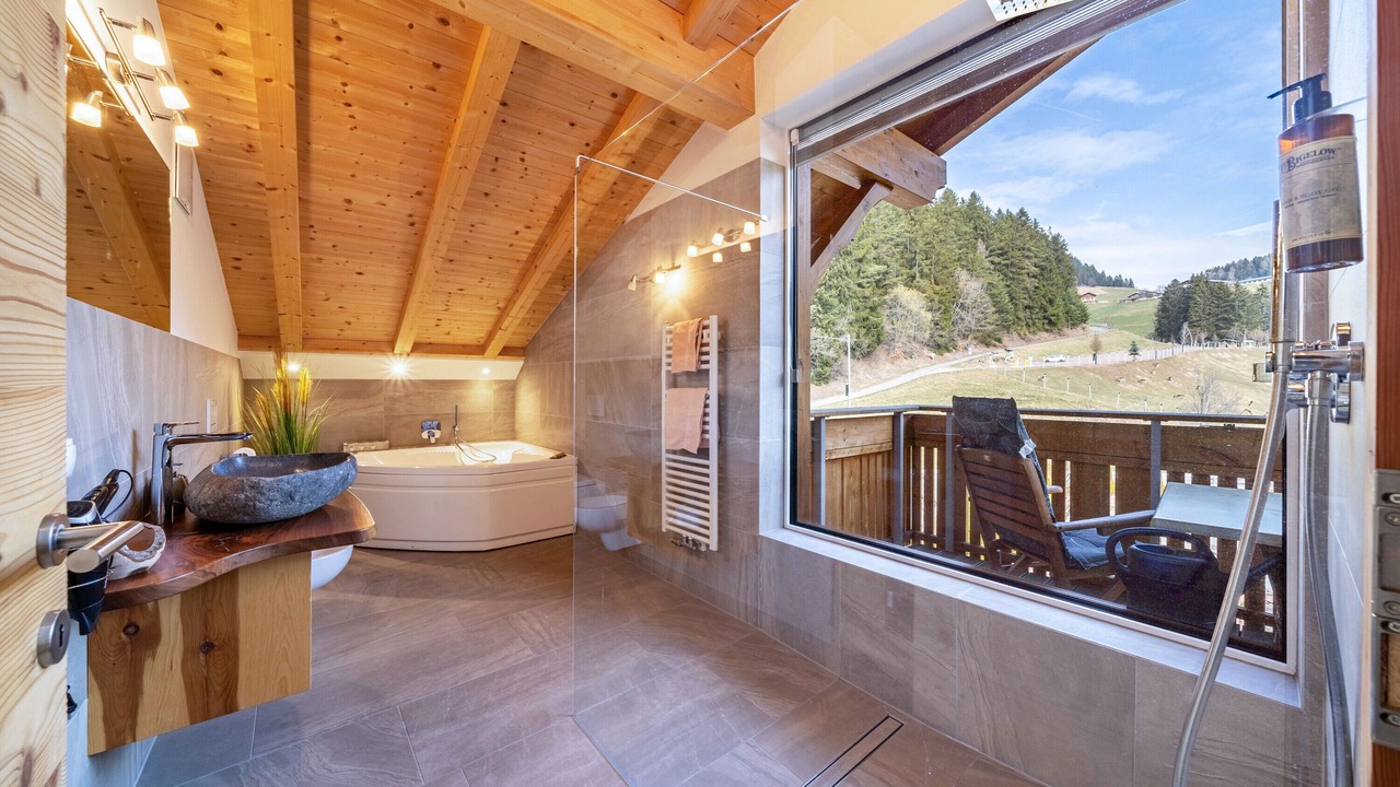 Photo of Bathroom in Verano