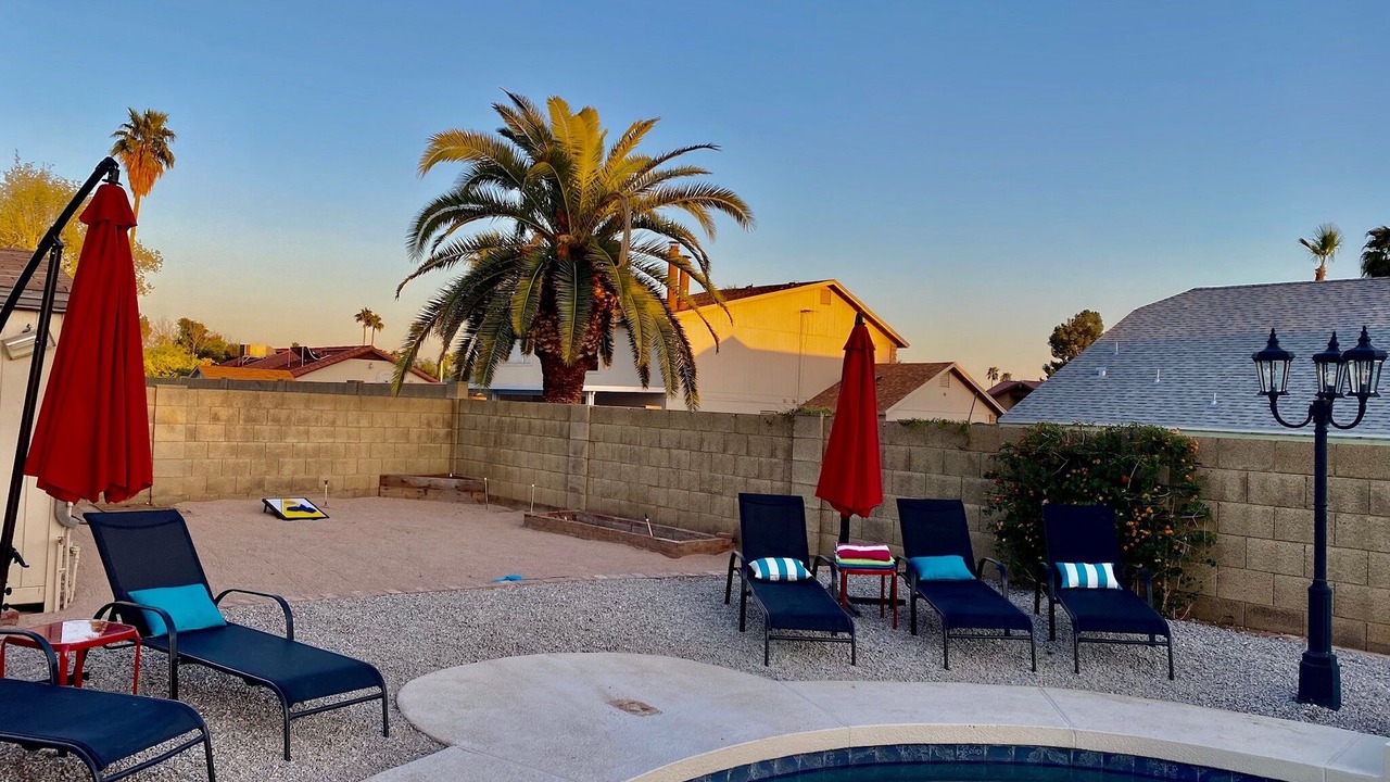 Photo of Outdoor in Paradise Valley Village