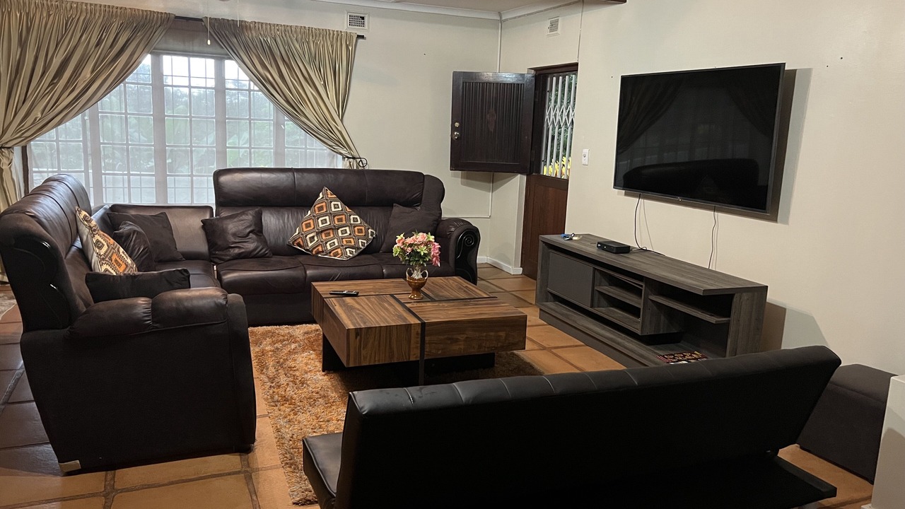 Photo of Livingroom in Leisure Crest