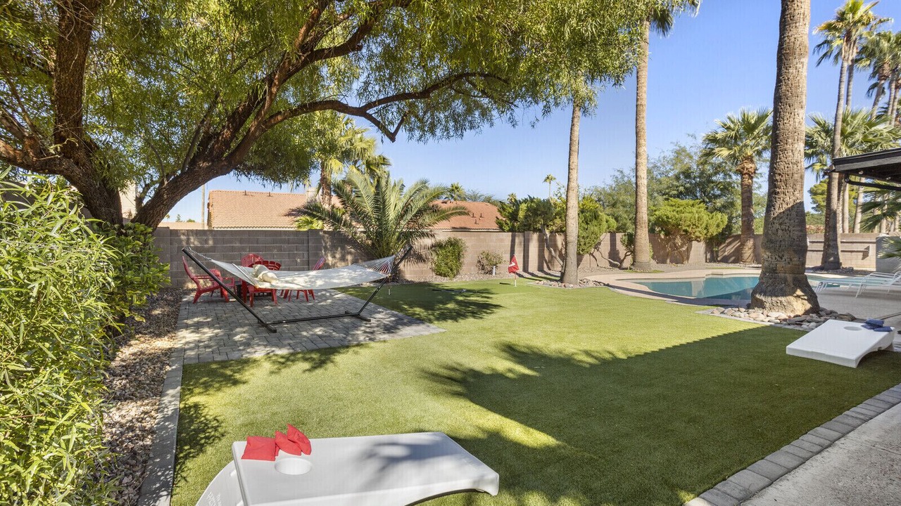 Photo of Outdoor in Paradise Valley Village