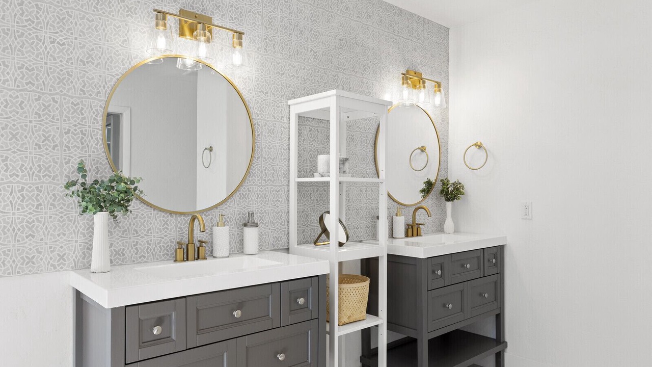 Photo of Bathroom in Paradise Valley Village